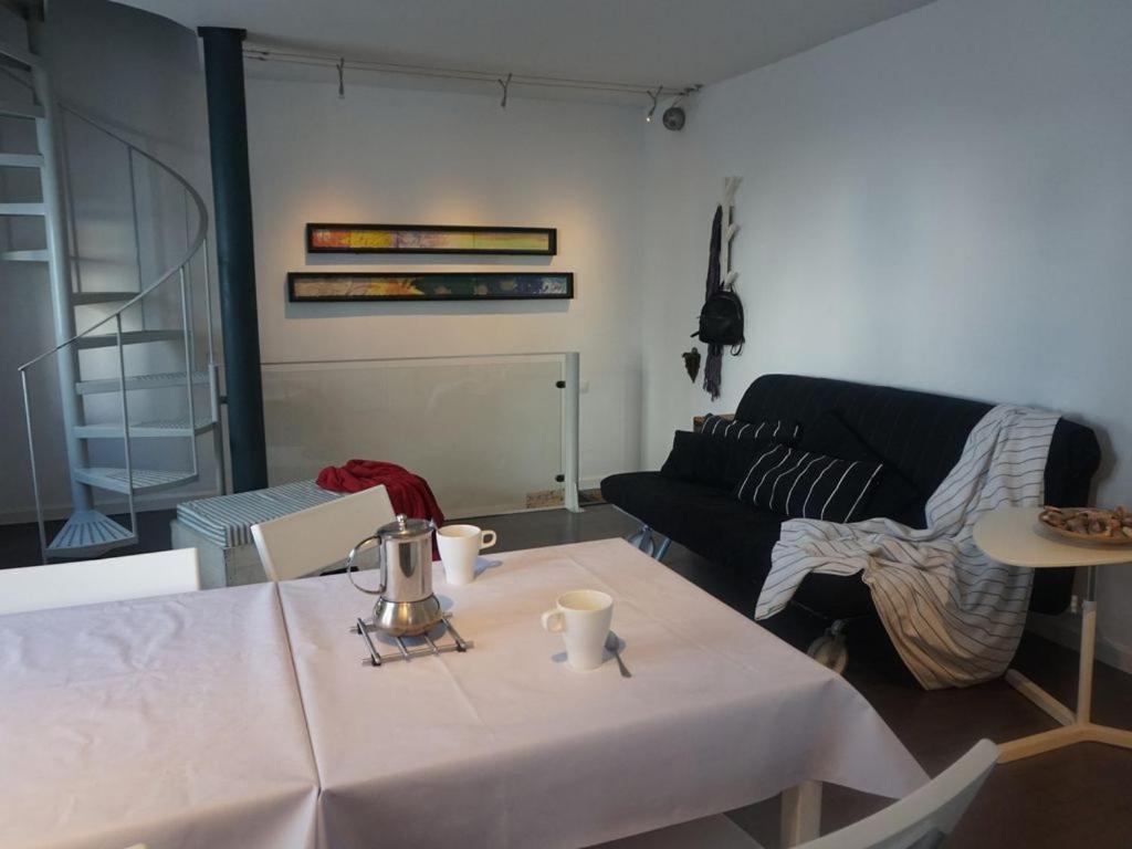 Impluvium Conil-Terraza Privada-Parking- Mayores De 25 Anos Conil De La Frontera Exterior foto